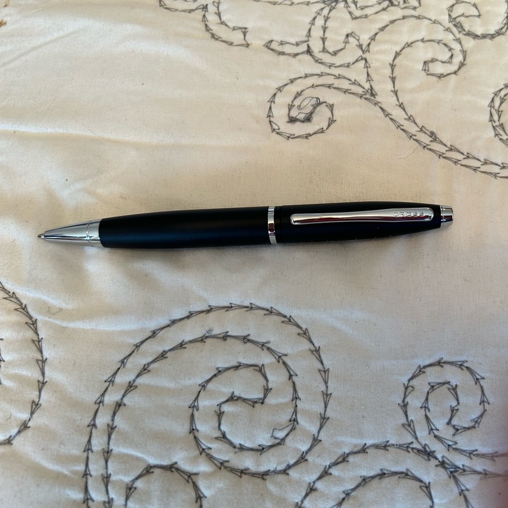 CROSS PEN